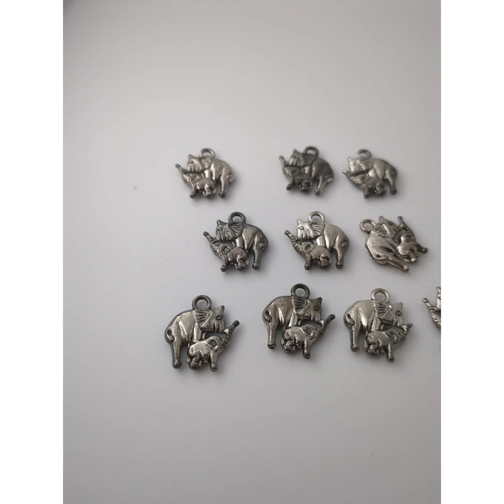 Lot‎ Of 10 Elephant Charms For Bracelets Necklaces And Earrings